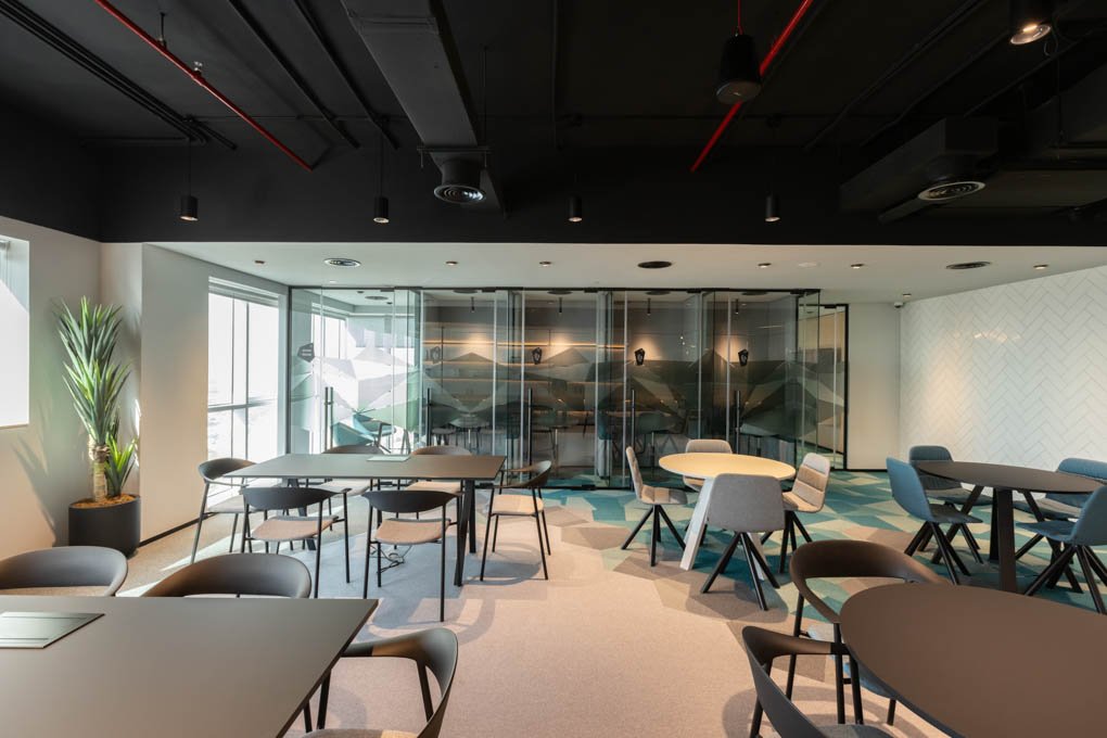 UNBOX Modern Office Environment